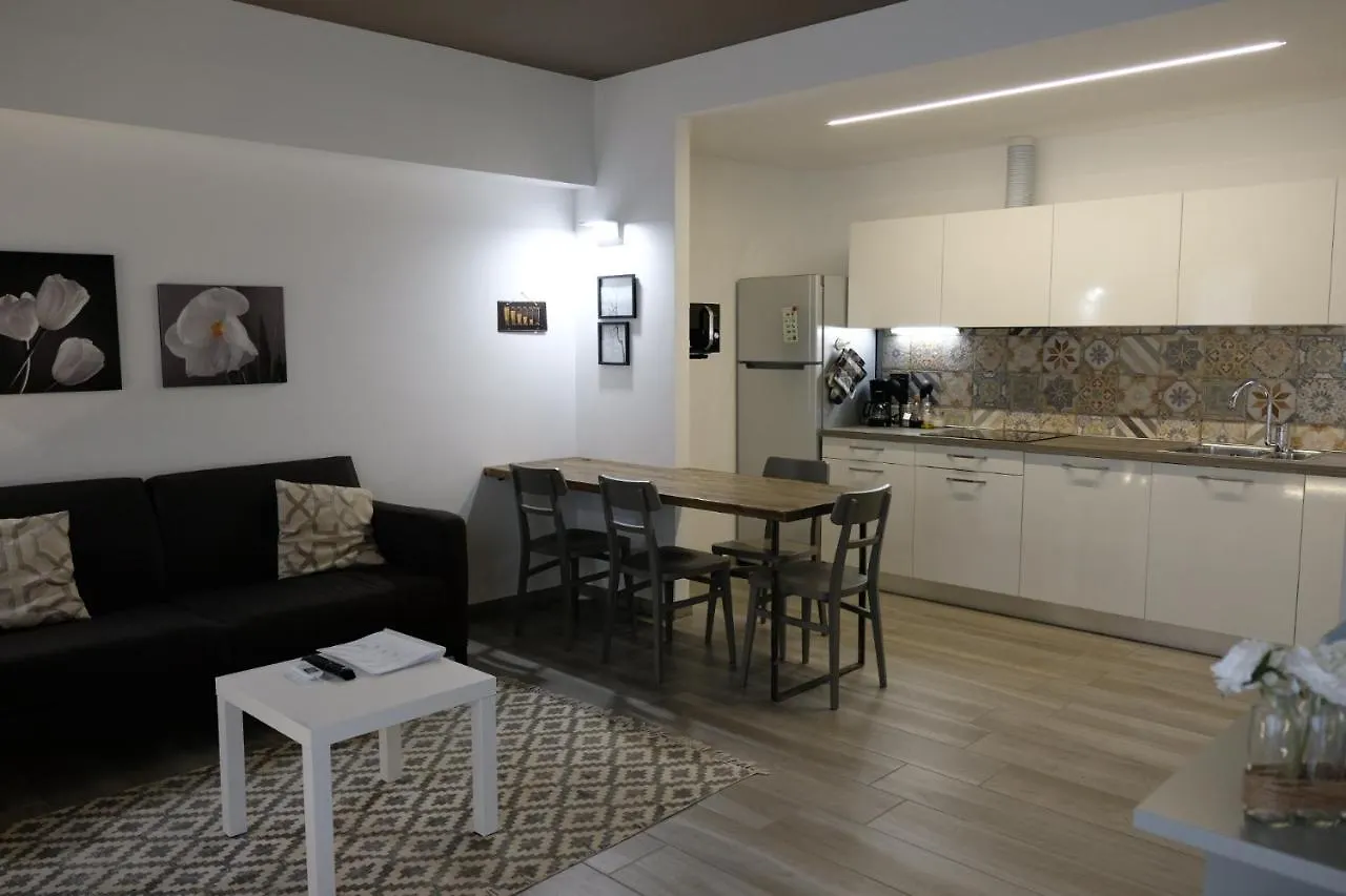 Monolocale Torre Dell'Orologio Apartment Lazise